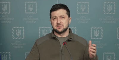 芝加哥公牛篮球比分_俄乌大结局来了！泽连斯基高举双手芝加哥公牛篮球比分，下定决心签“卖国”协议？