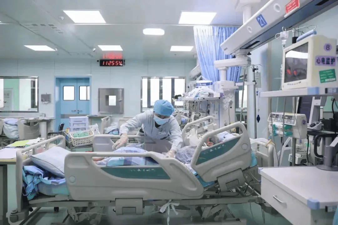 电子竞技_一锅汤放倒佛山一家6口 警惕：此物剧毒电子竞技！