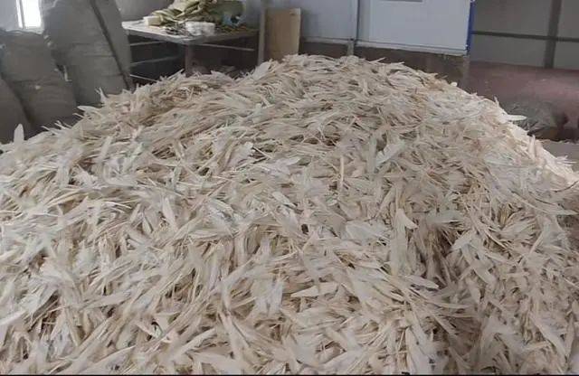 英雄联盟:EMEA CHAMPIONSHIP(3场2胜)_两年翻了一倍多！杭州姑娘一看价格英雄联盟:EMEA CHAMPIONSHIP(3场2胜)，直呼买不起！涨得比黄金还猛🤯