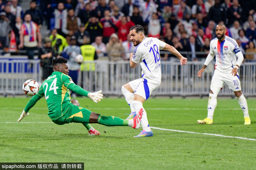 韩国K甲组联赛_欧联-齐尔克泽破门奥纳纳两送礼 曼联2-2遭里昂绝平