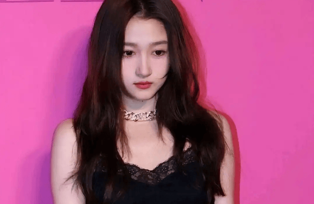 皇冠信用盘申请条件_关晓彤媒体前正式回应分手皇冠信用盘申请条件，一句话让网友看清楚！7年不是恋爱脑