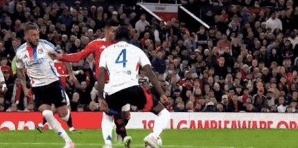 皇冠信用网开户_5-4欧战神剧情 114分钟2-4 7分钟3球 121分钟绝杀 7亿豪门挺进4强