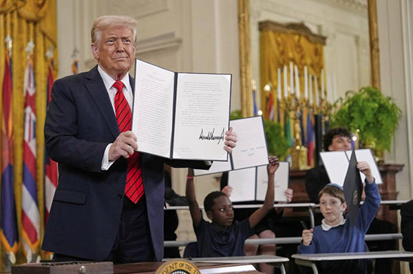 皇冠信用網代理申请_美媒焦虑：中国为底层年轻人提供世界级教育皇冠信用網代理申请，美政府却背道而驰