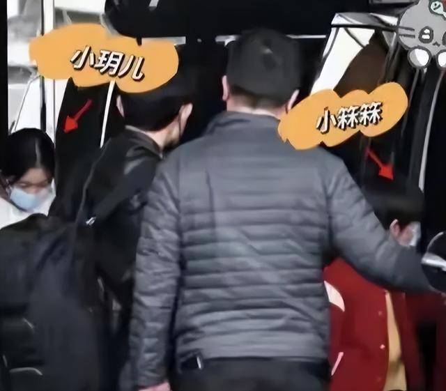 皇冠信用网代理_大S儿女回北京皇冠信用网代理，张兰拉着小玥儿逛街，网友夸汪小菲好帅