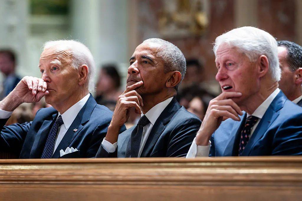 皇冠信用网在线申请_打破常规皇冠信用网在线申请！克林顿、奥巴马、拜登接连发声