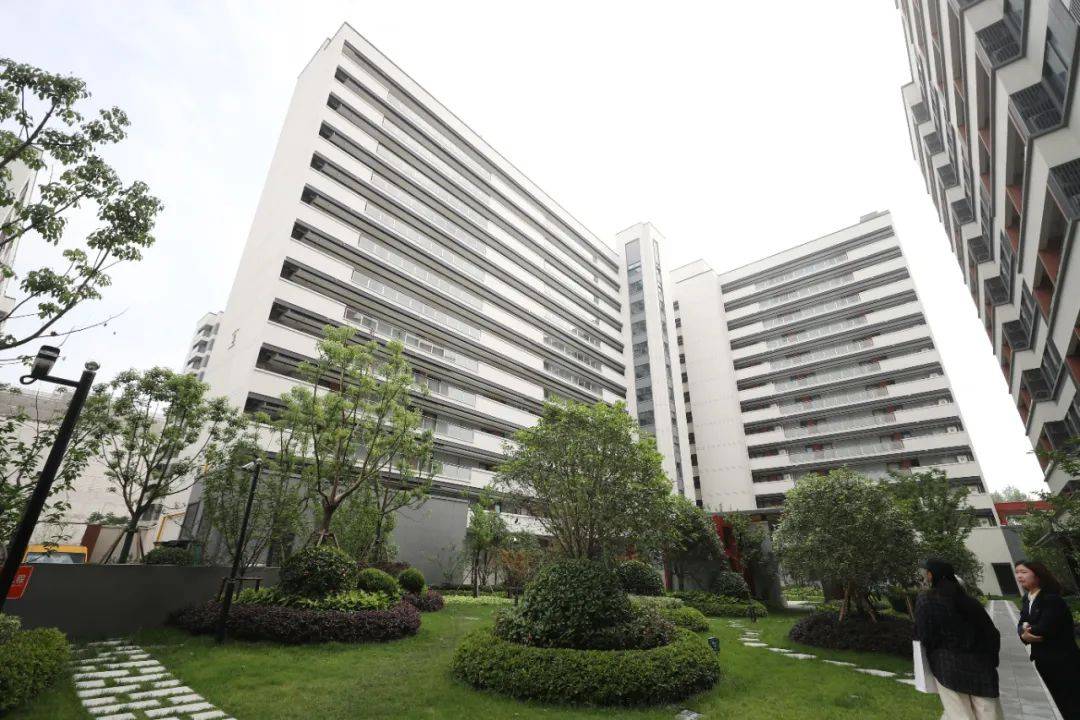 皇冠信用网足球代理_一二线城市房租普降皇冠信用网足球代理，房东主动降200留我