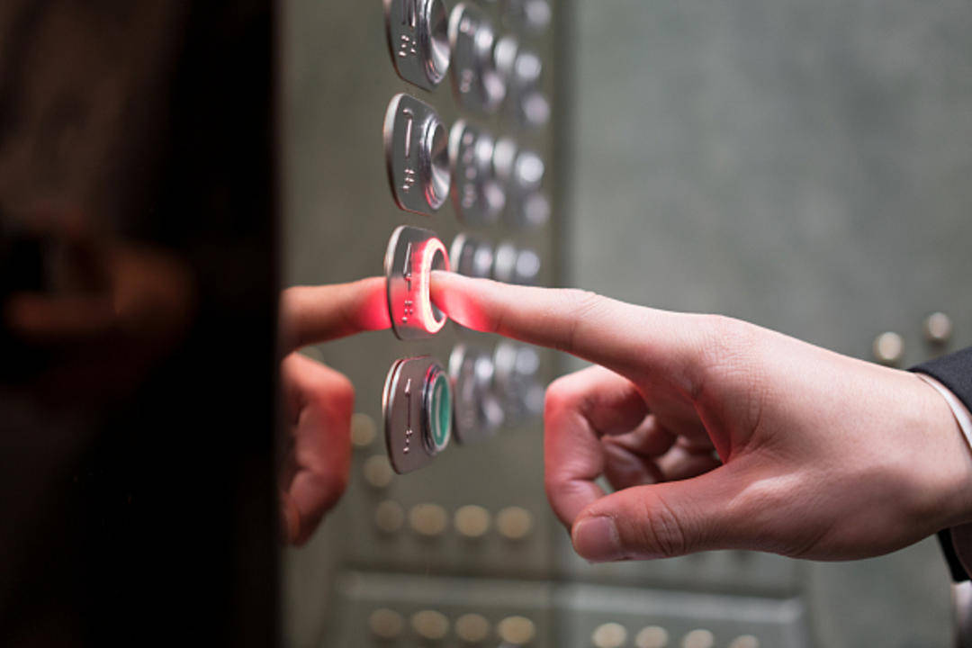 皇冠信用出租代理_3380元误写成338元皇冠信用出租代理，直到消费者预约入住才发现