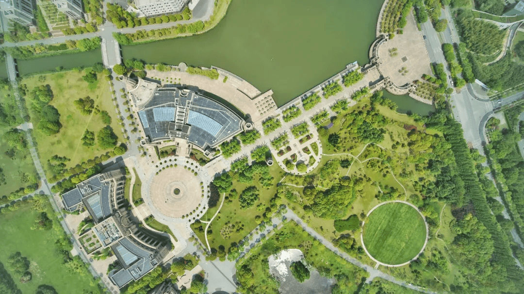 皇冠信用盘代理_校友伉俪捐赠10亿元皇冠信用盘代理！成立复旦大学学敏高等研究院