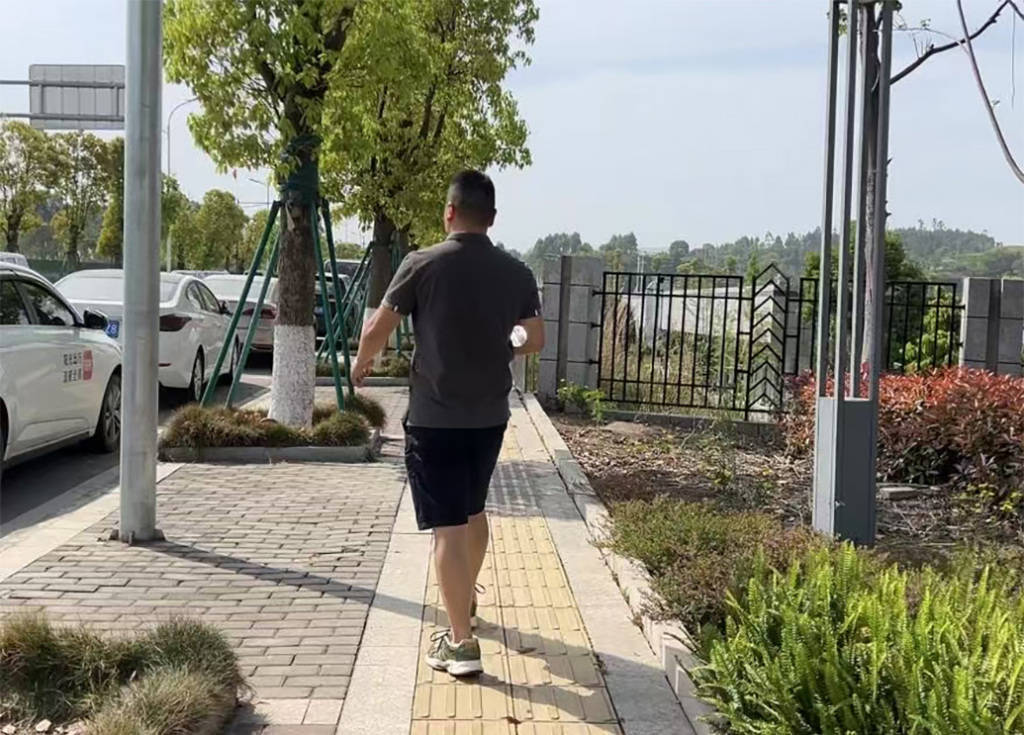 皇冠信用网会员怎么开通_男子称喝中药治肺结节三个月后反变大增多皇冠信用网会员怎么开通，自贡卫健委回应