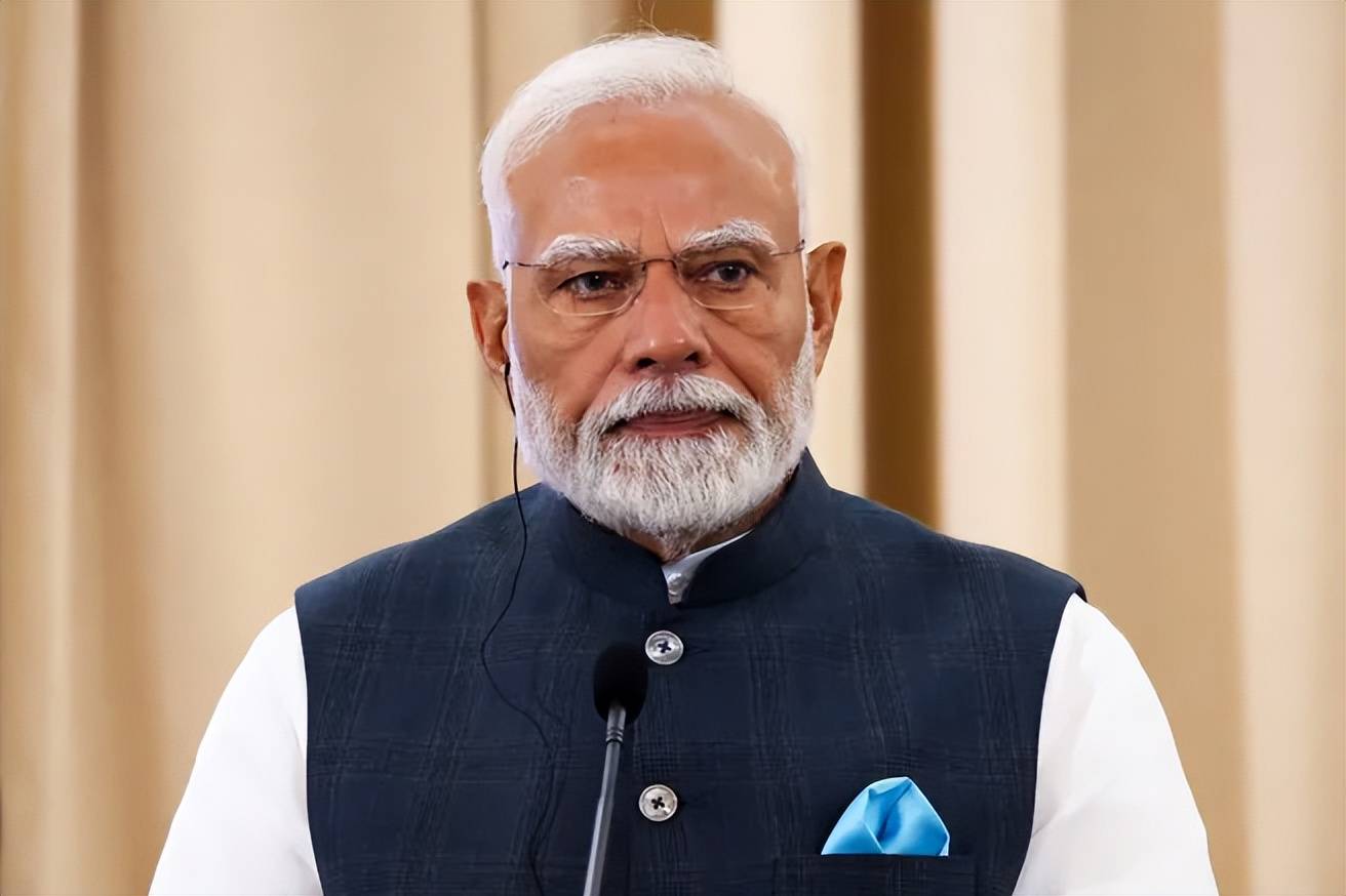 皇冠信用網登3出租_印度航母紧急逼近皇冠信用網登3出租，巴基斯坦导弹预备攻击！歼10C即将大战阵风？