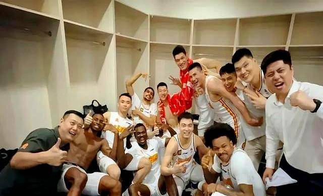 皇冠信用网代理申请_山西狂飙三分教北汽做人皇冠信用网代理申请，防守强队全场被打穿