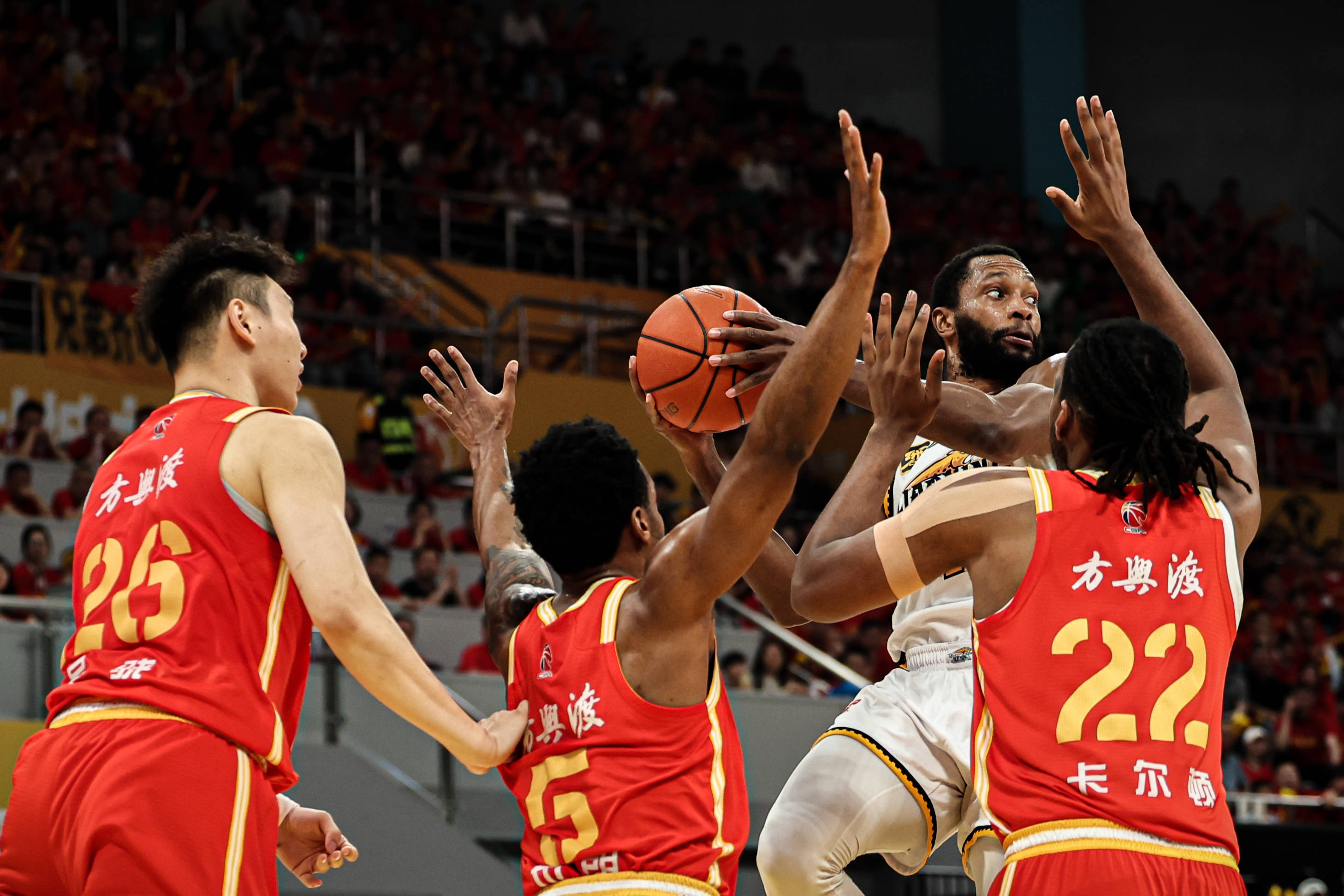 皇冠信用網如何注册_广厦3-0横扫辽宁进总决赛皇冠信用網如何注册！胡金秋36+10赵继伟17+6