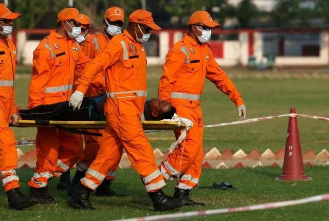 皇冠信用网怎么开户_报复开始！巴铁导弹追瞄“阵风”皇冠信用网怎么开户，印军全线后撤，紧急布防新德里