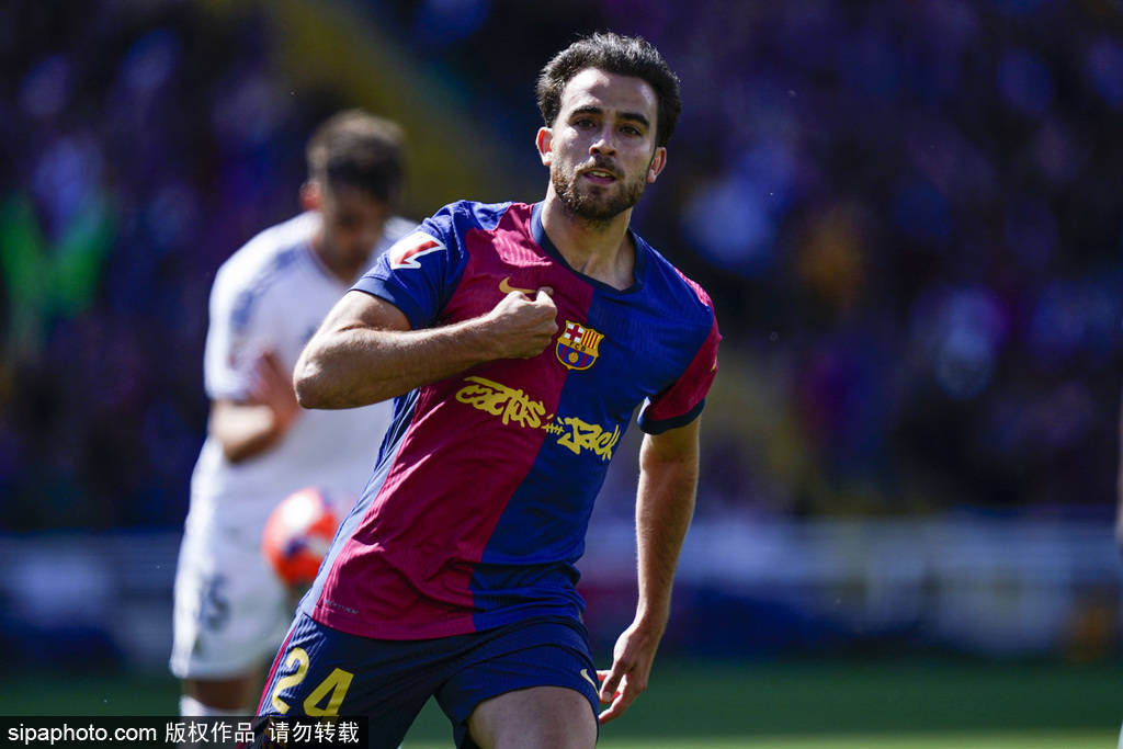 皇冠体育App下载_赛季四杀皇冠体育App下载！西甲-姆巴佩戴帽拉菲2球 巴萨4-3皇马7分领跑