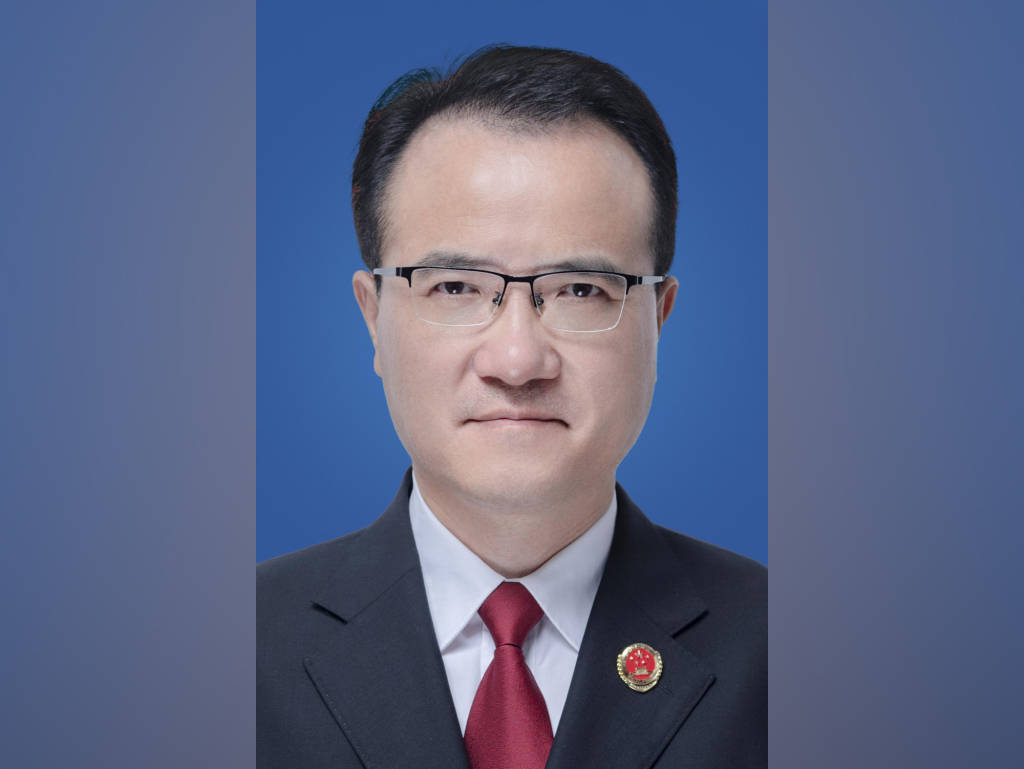 皇冠信用网会员账号_江苏省人民检察院副检察长丁海涛调任省委政法委副书记