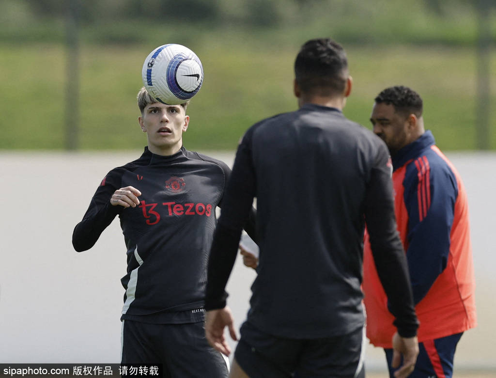 皇冠信用网代理出租_曼联天才加纳乔遭雪藏！阿莫林强硬放话：他哪也不去皇冠信用网代理出租，亚洲行必须带！