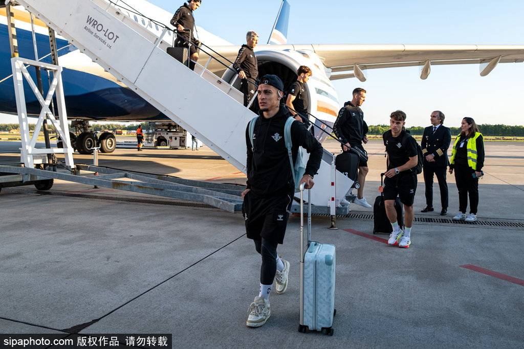 皇冠信用網登123_冰火两重天！桑乔绝境重生皇冠信用網登123，安东尼梦碎欧会杯，切尔西历史性夺冠！