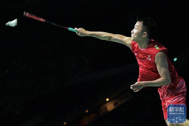 皇冠信用盘平台_新加坡羽毛球公开赛：陆光祖晋级男单决赛
