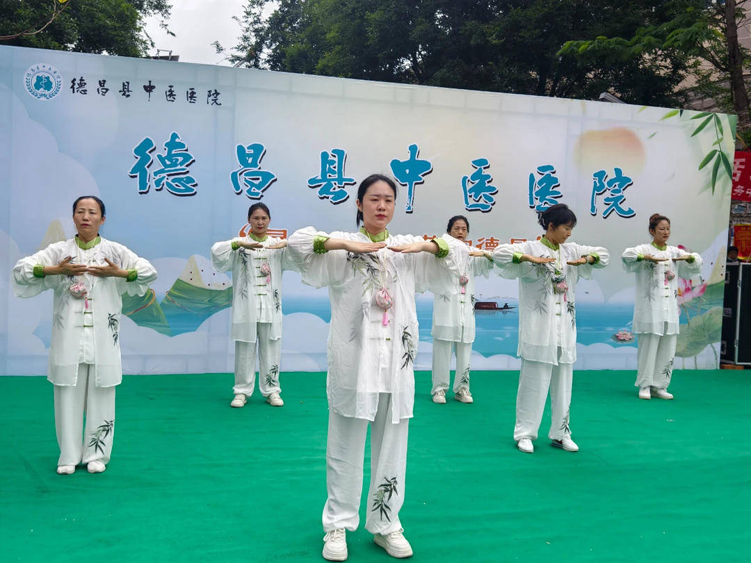 皇冠信用盘怎么开通_端午药市摆皇冠信用盘怎么开通了3公里 四川德昌2025年端午民俗文化寻味活动启幕