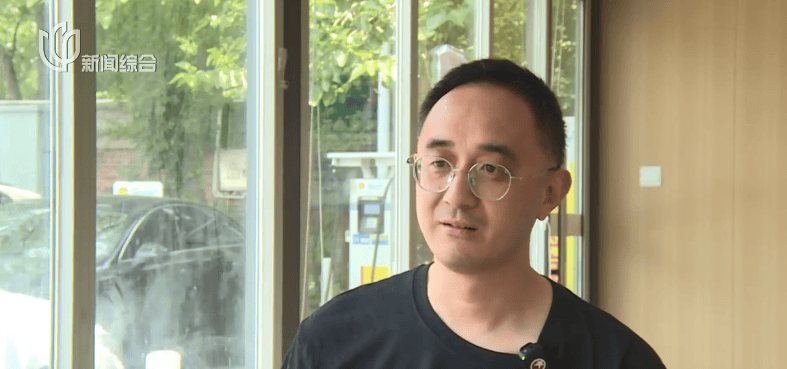 皇冠代理管理端_小费收到手软！43岁上海男子失业后弯道超车皇冠代理管理端，收入翻三倍