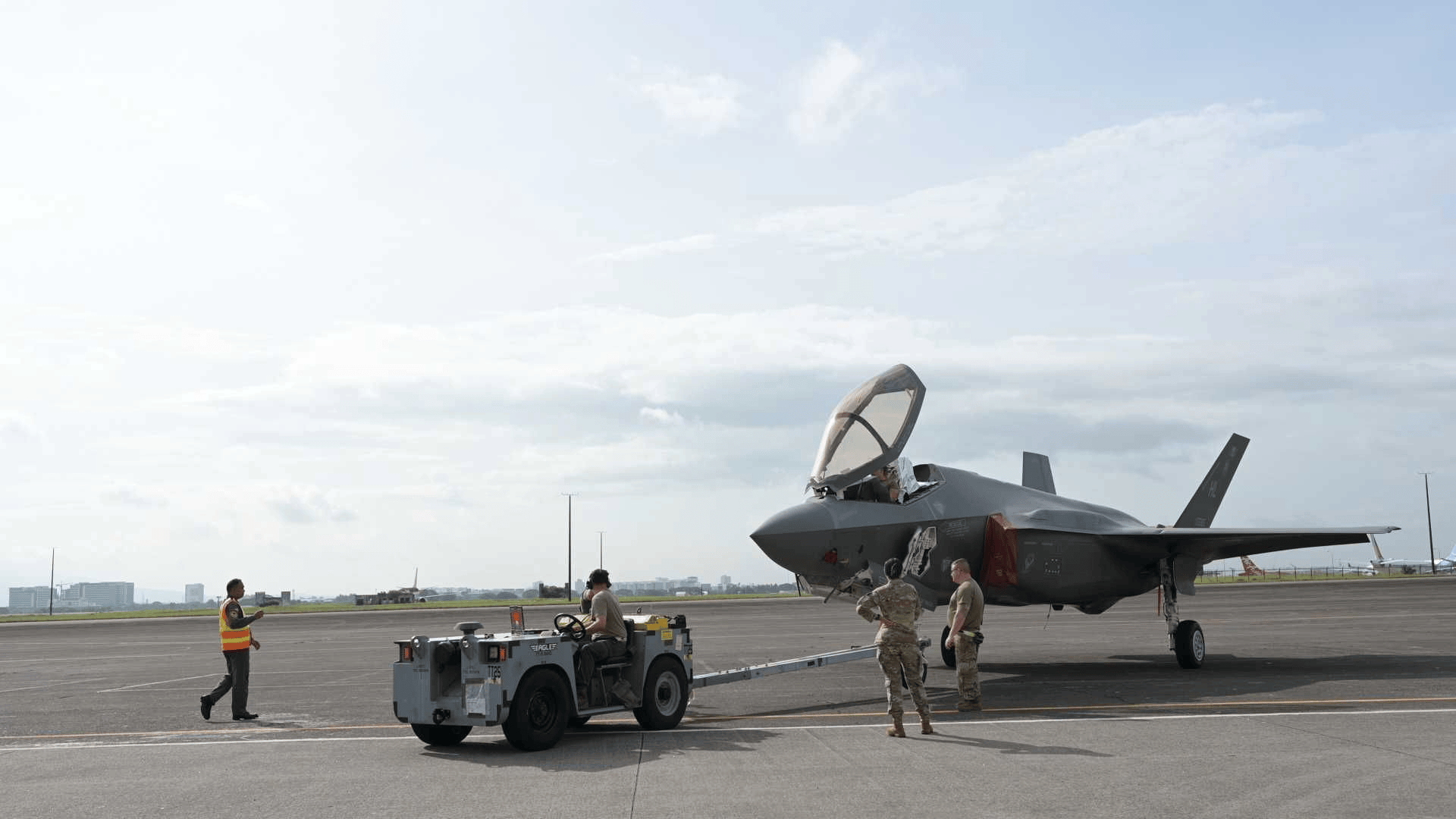 怎么申请皇冠信用盘_歼20制造了一批又一批怎么申请皇冠信用盘，歼35歼16加速生产，对于美军意味着什么？