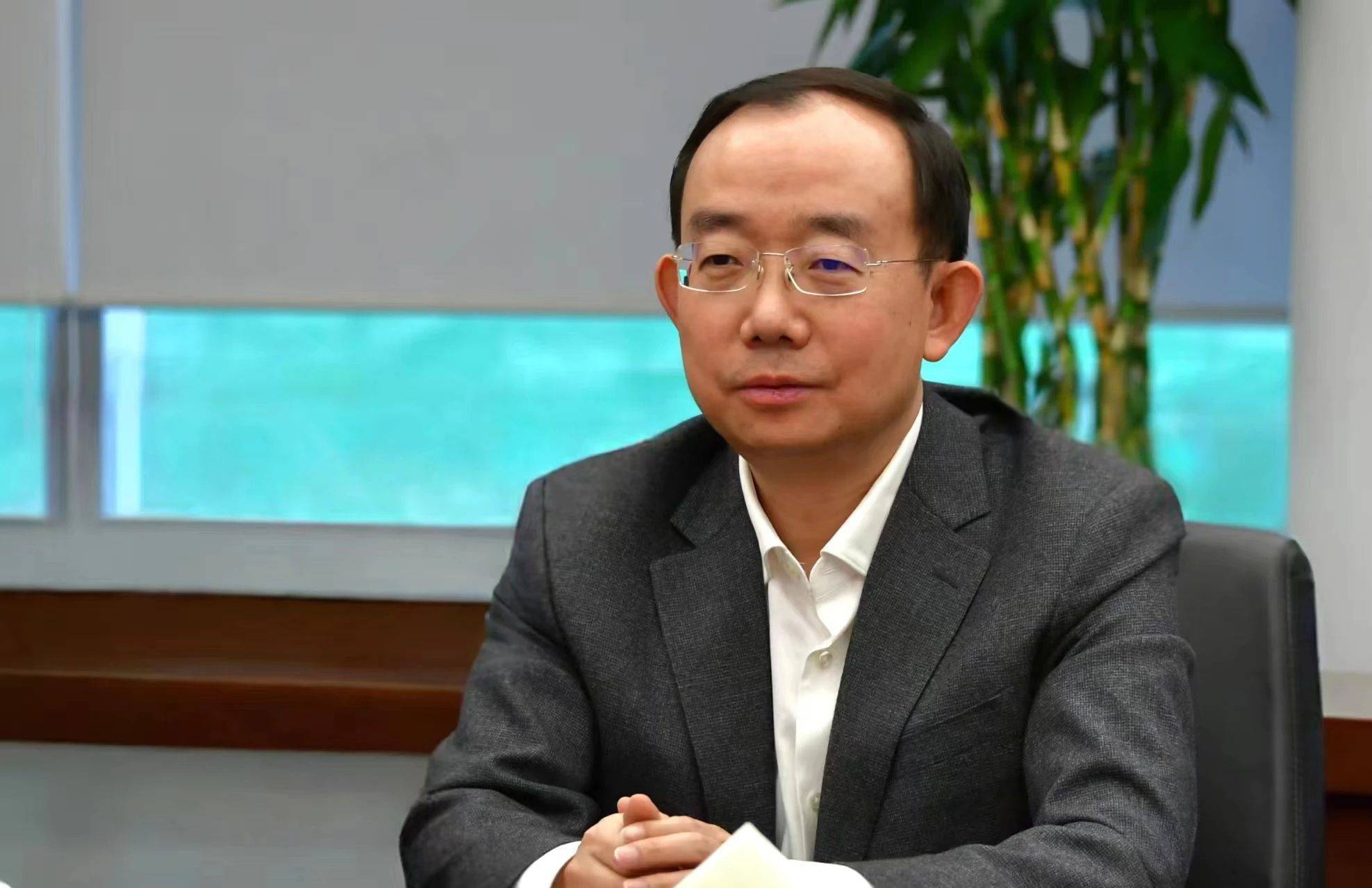 皇冠信用平台出租出售_北京通州区委书记孟景伟跨省份履新安徽安庆市委书记